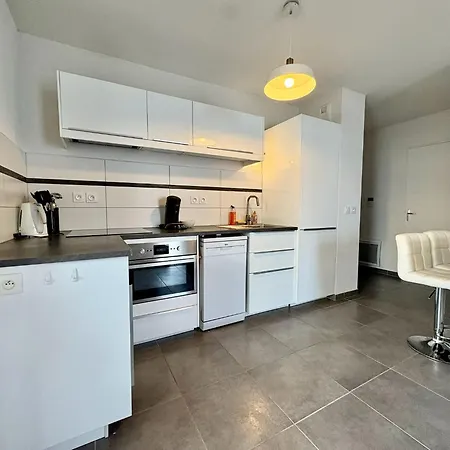 6 Voyageurs, Terrasse, Piscine Et Parking Prive דירה Fréjus